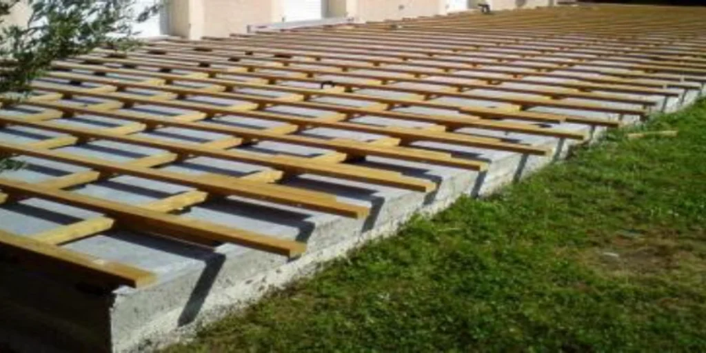 terrasse en bois sur dalle beton